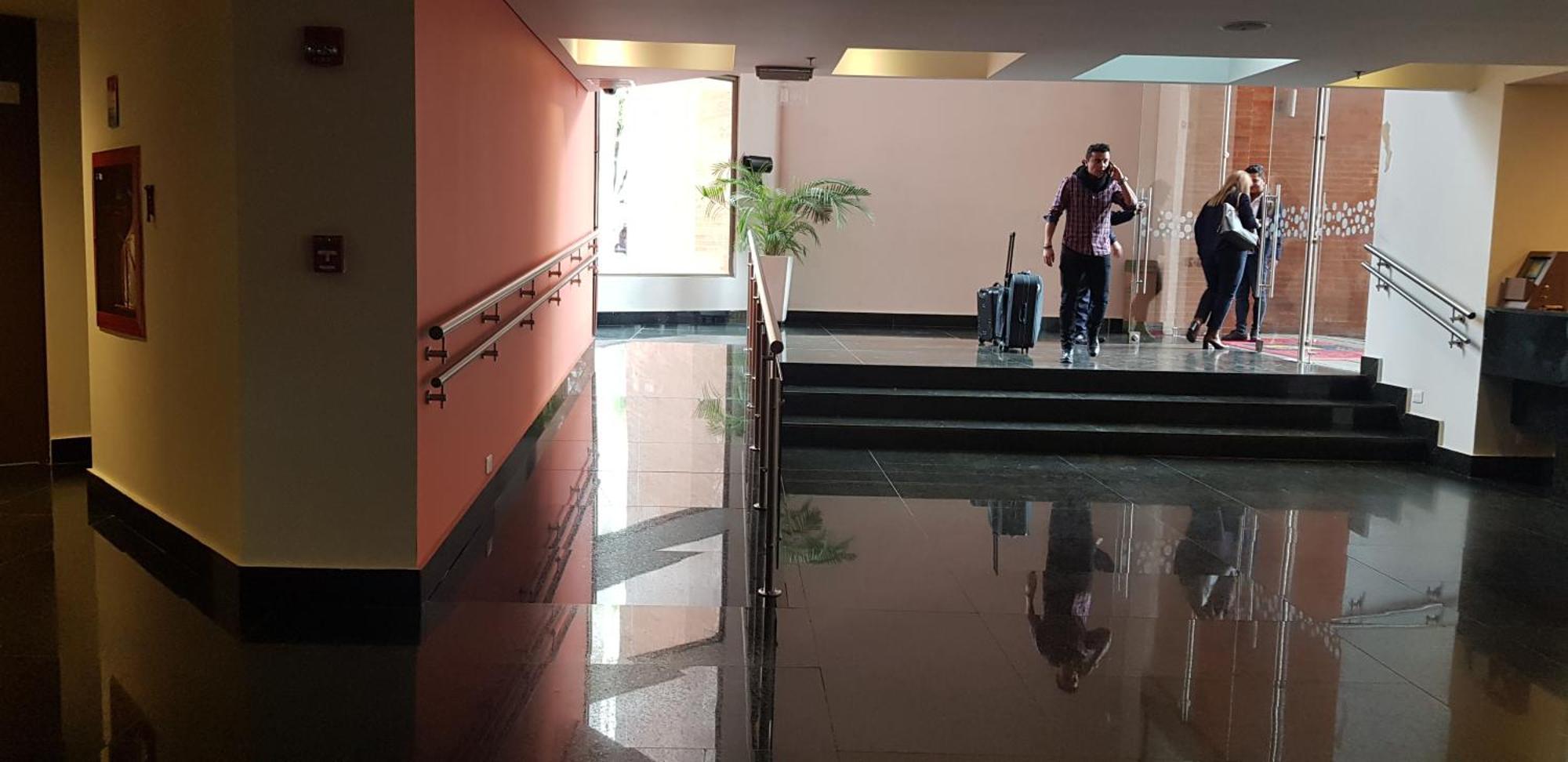 Amoblado Bogota, Wifi, Agua Caliente Lejlighed Værelse billede