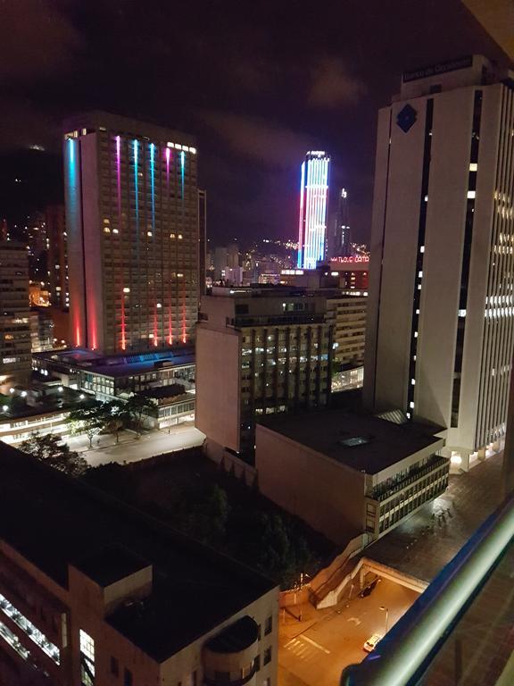 Amoblado Bogota, Wifi, Agua Caliente Lejlighed Eksteriør billede